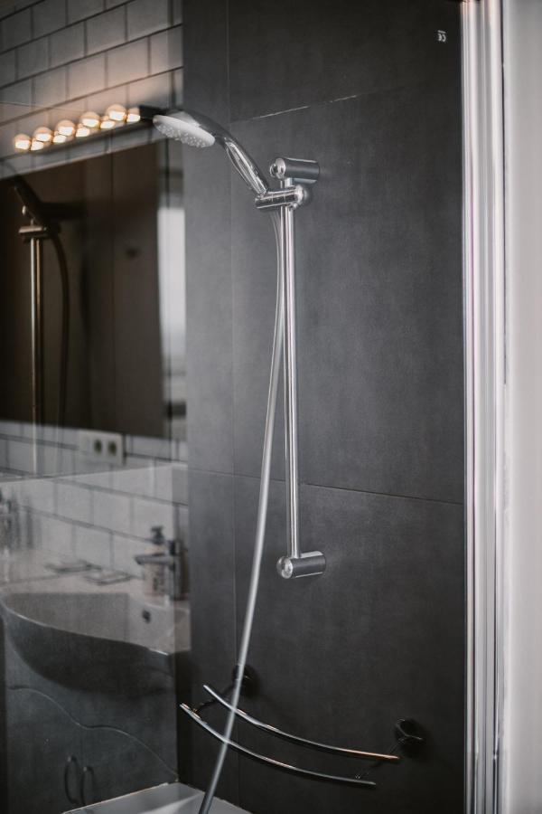 Beautiful Apartments In Porte De Namur Брюксел Екстериор снимка