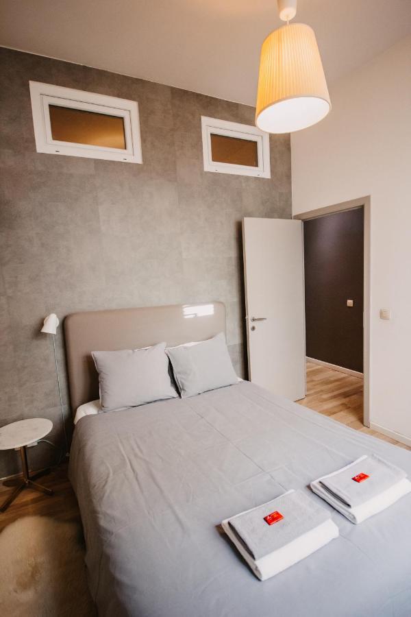 Beautiful Apartments In Porte De Namur Брюксел Екстериор снимка