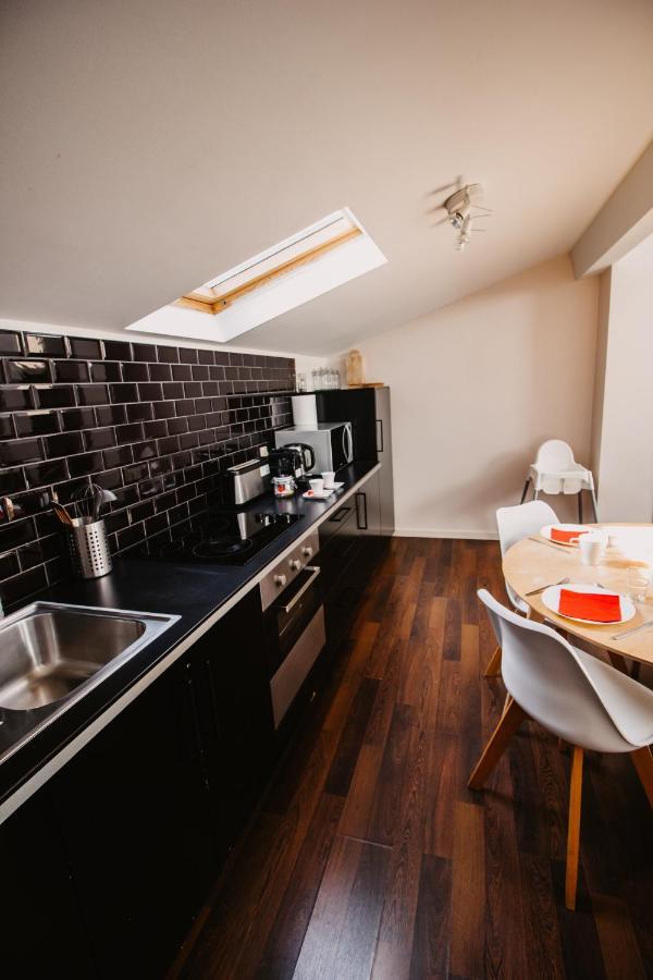 Beautiful Apartments In Porte De Namur Брюксел Екстериор снимка