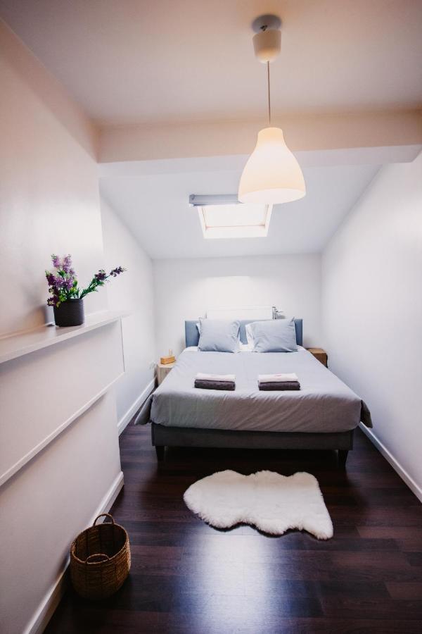 Beautiful Apartments In Porte De Namur Брюксел Екстериор снимка